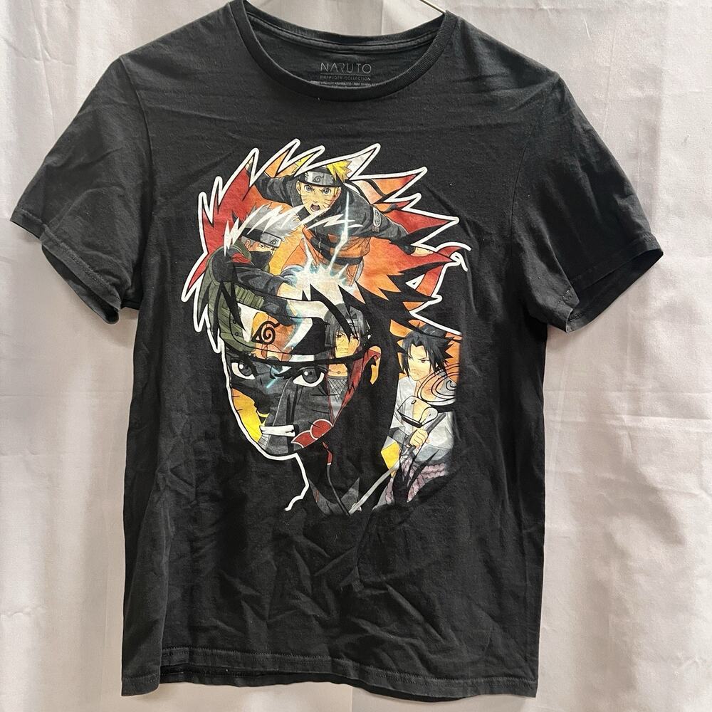 Naruto Shippuden graphic t-shirt Size Medium Anime y2K Vintage BR2189
